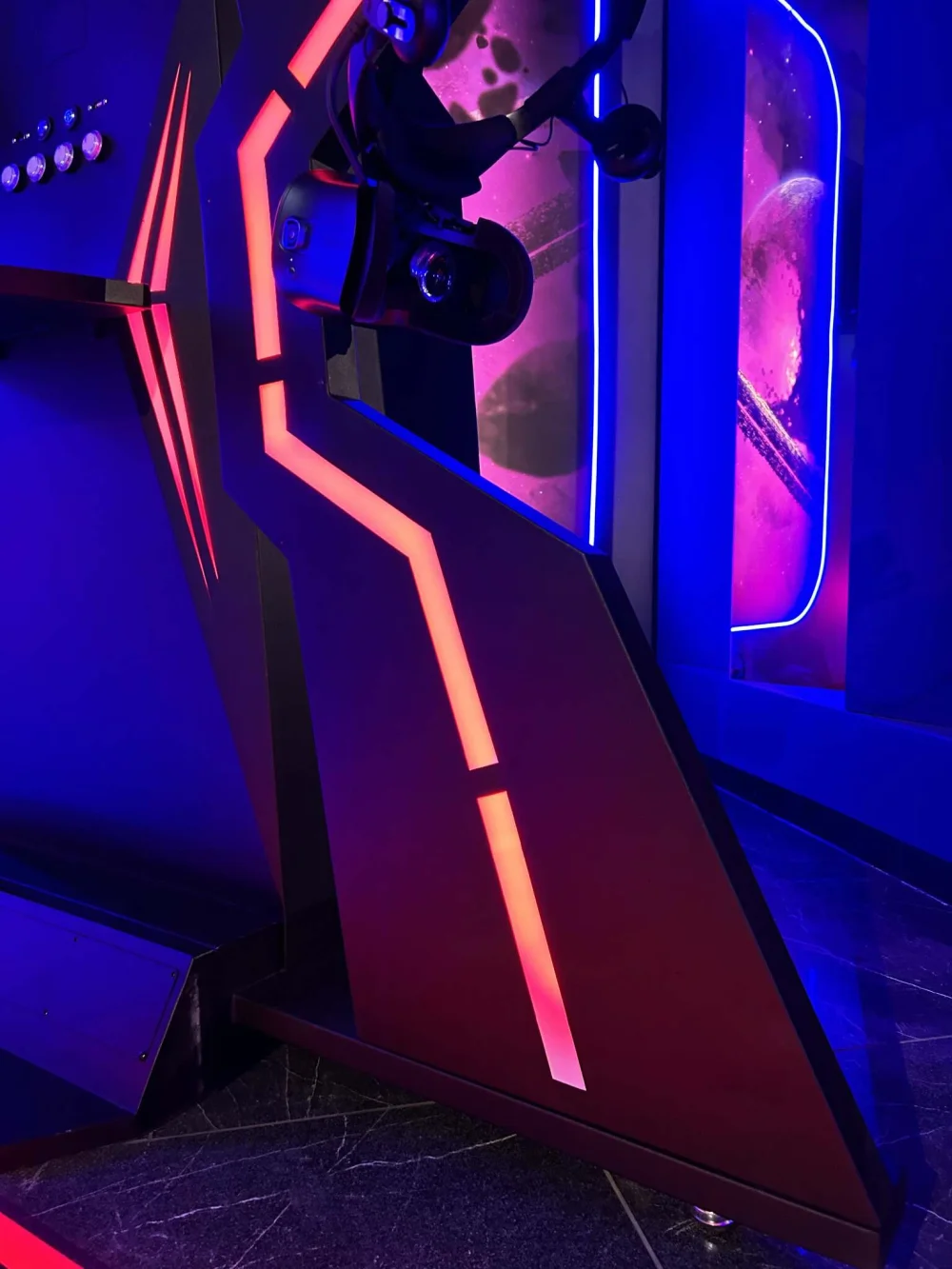 Симулятор виртуальной реальности "VR арена"