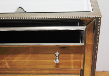 Комод зеркальный 10-27 ( MAGIC MIRROR )