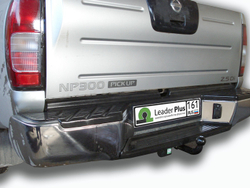 Фаркоп(прицепное) Лидер-Плюс для NISSAN NP 300 (D22A) 2008-...(паспорт и сертификат в комплекте)(без электрики)N113-A