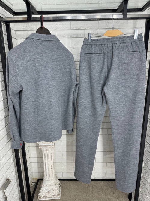 Кашемировый костюм Kiton