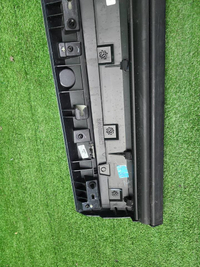 Накладка двери задняя правая Geely Monjaro (21-нв)