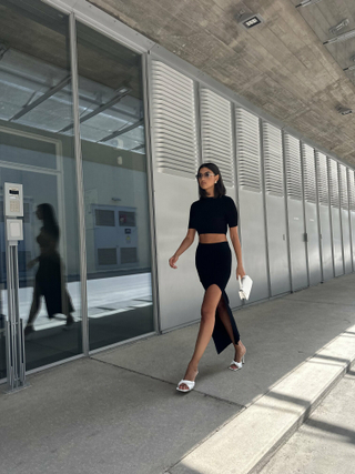 Юбка PETRA с разрезом, чёрный