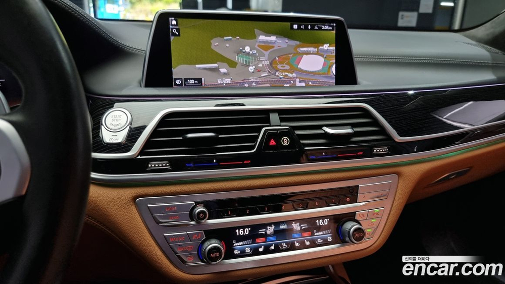 BMW 7 Series (G11) 740Li xDrive M Sports (02.2021)