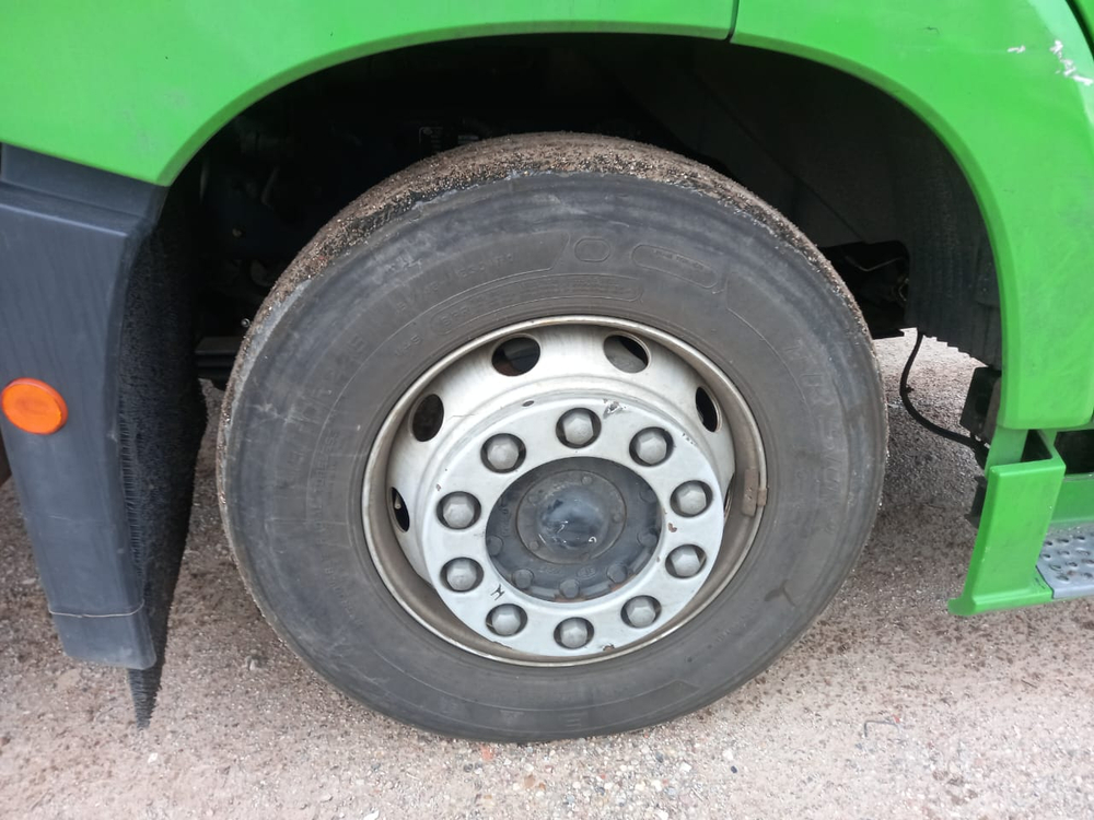 FAW JH6 6x4 Седельный тягач CA4250P25K15T1NE5A80 (Газовый, 12,5 л, 430 л.с., МТ)