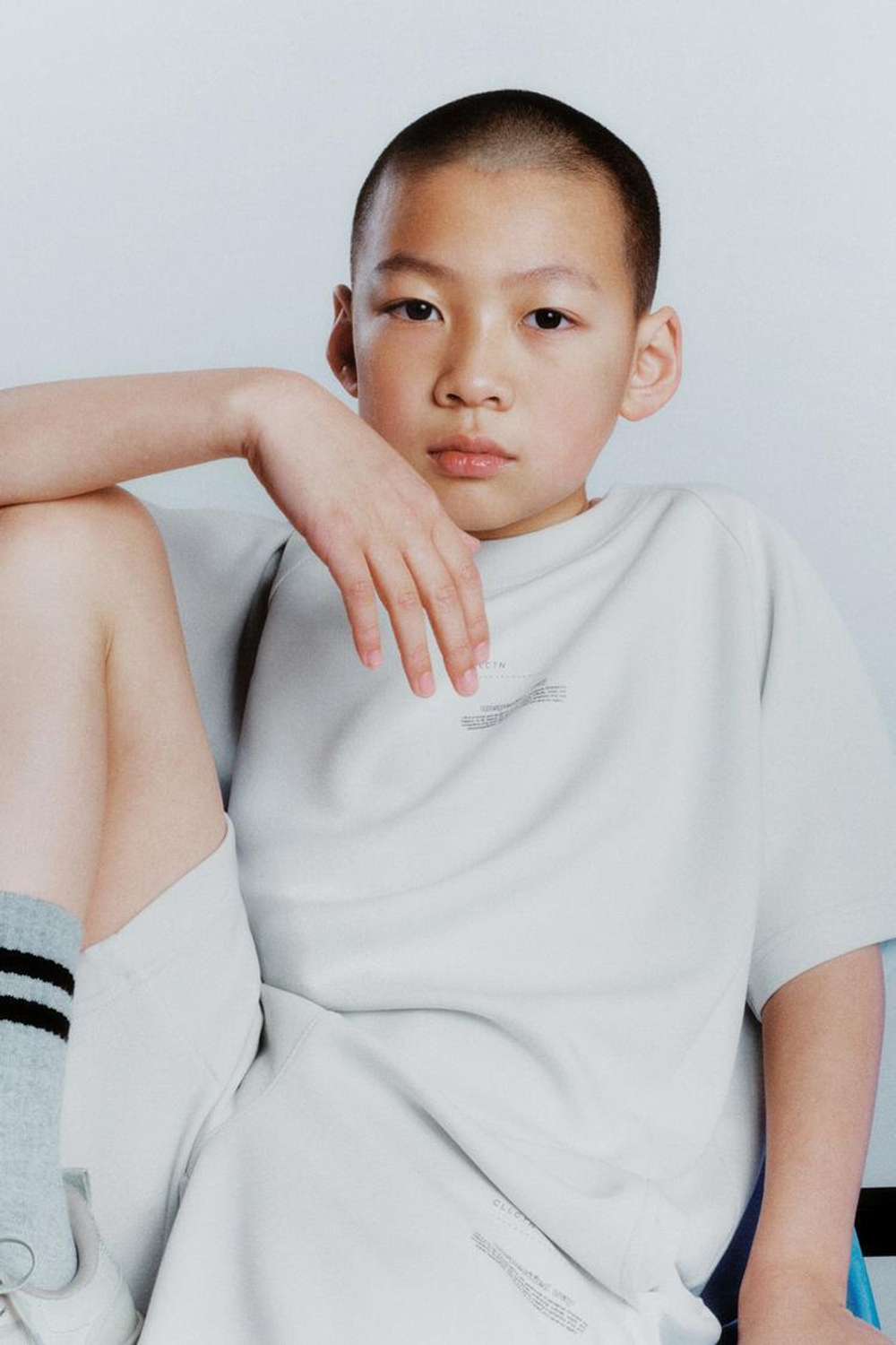 ZARA ТОЛСТОВКА В СПОРТИВНОМ СТИЛЕ С КОРОТКИМИ РУКАВАМИ, ЭКРЮ