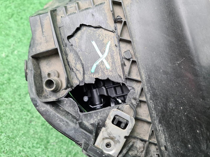 Фара левая Mercedes C w205 (2018-2023) LED