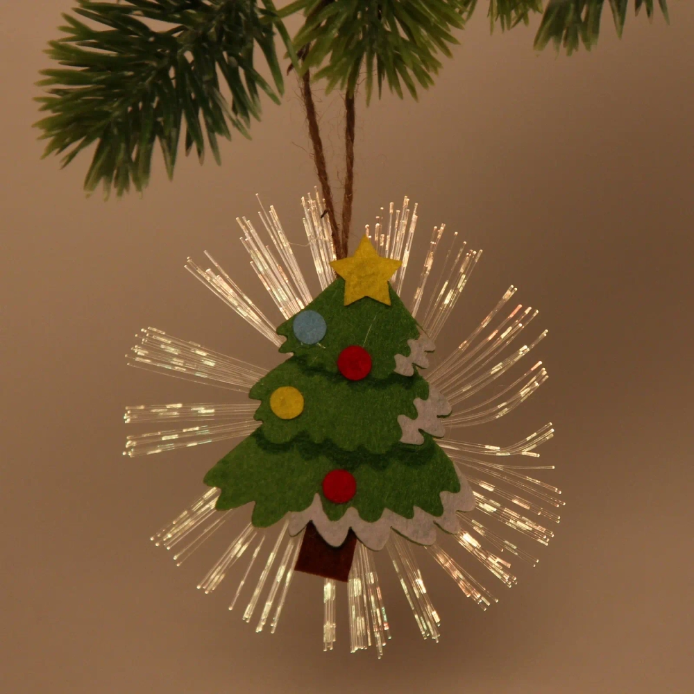 Сувенир с подсветкой «Елочка в лучах» 10 см