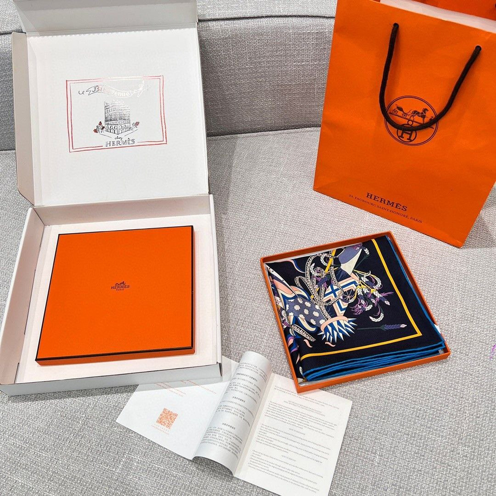 Платок Hermes