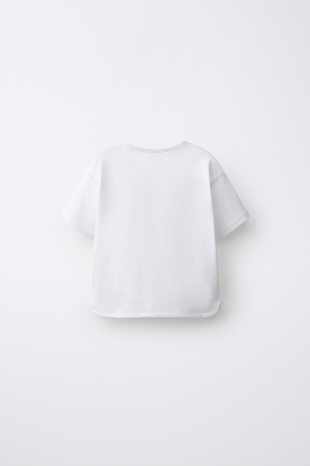ZARA ФУТБОЛКА С ПРИНТОМ, БЕЛЫЙ