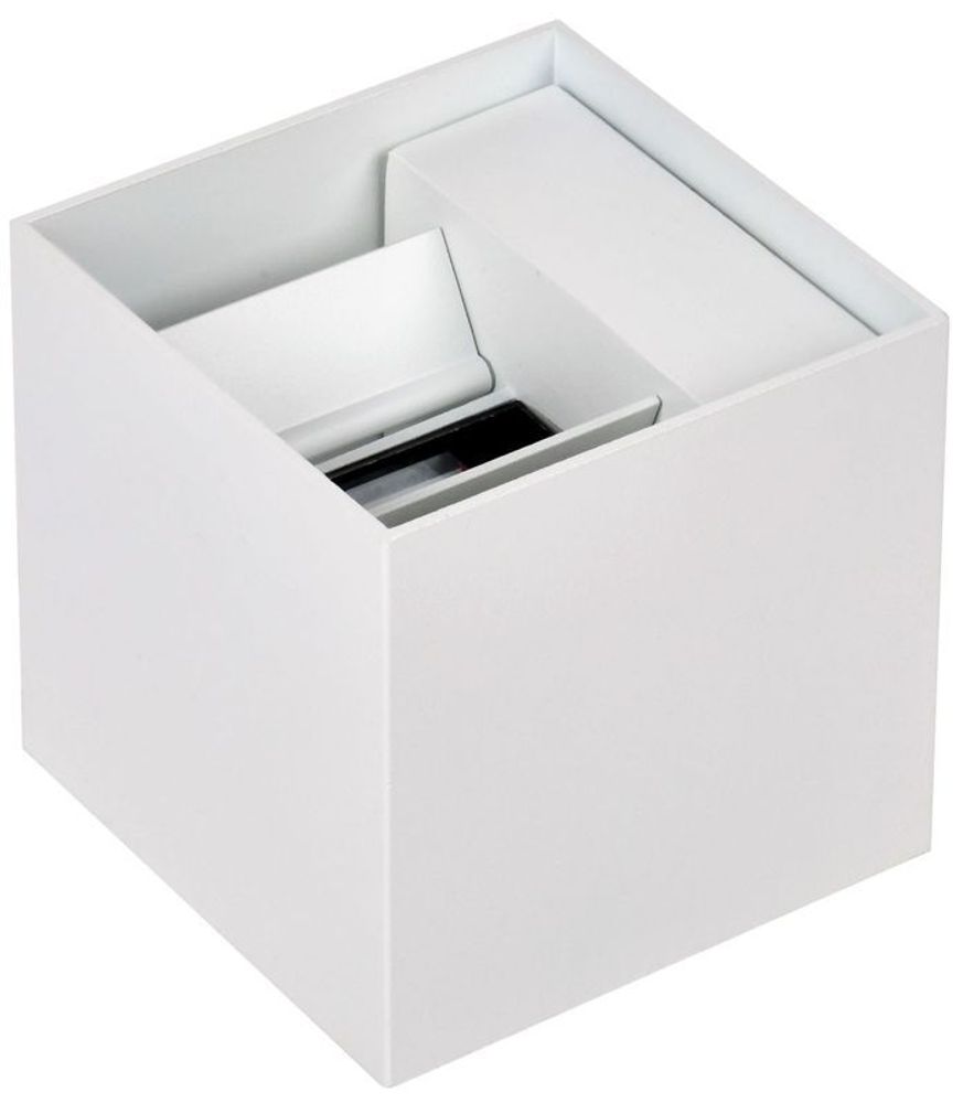 Светильник светодиодный 5111 6Вт 4000К IP65 уличный настенный бел. IEK LT-DBU0-5111-006-40-K01