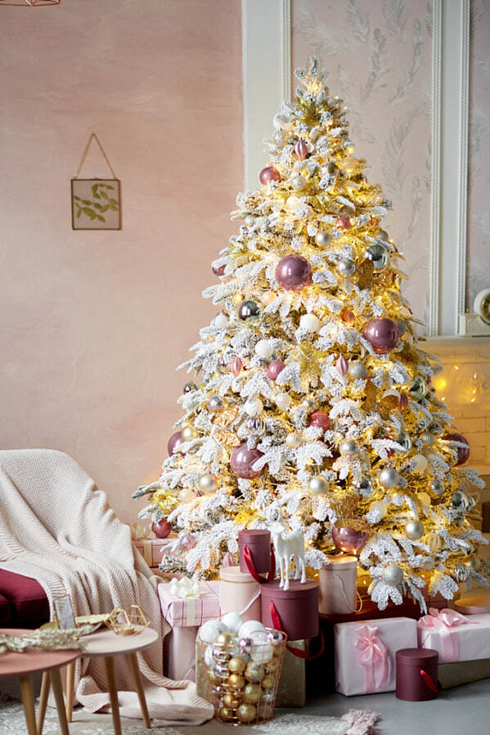 Ель искусственная заснеженная Альпийская 1,8 м ПРЕМИУМ подставка металл Литые ветки+Пленка ПВХ МаксК