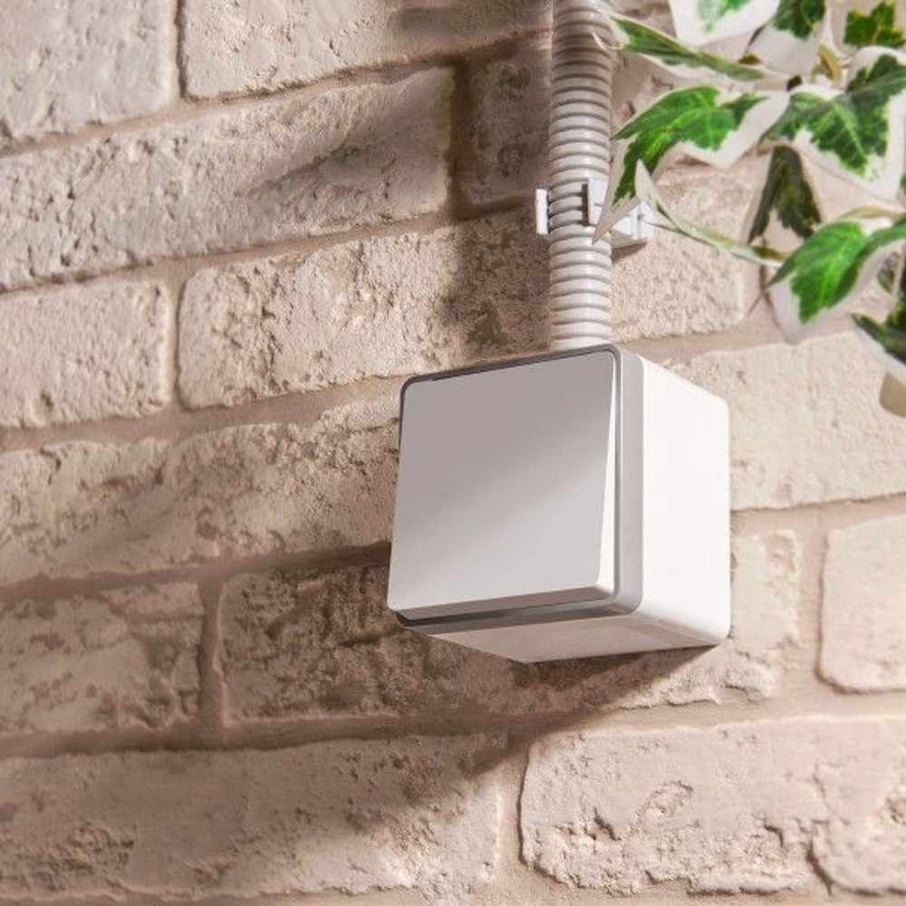 Выключатель одноклавишный влагозащищенный Gallant (белый)