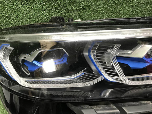 Фара правая BMW X7 G07 (2019-2022) Laser
