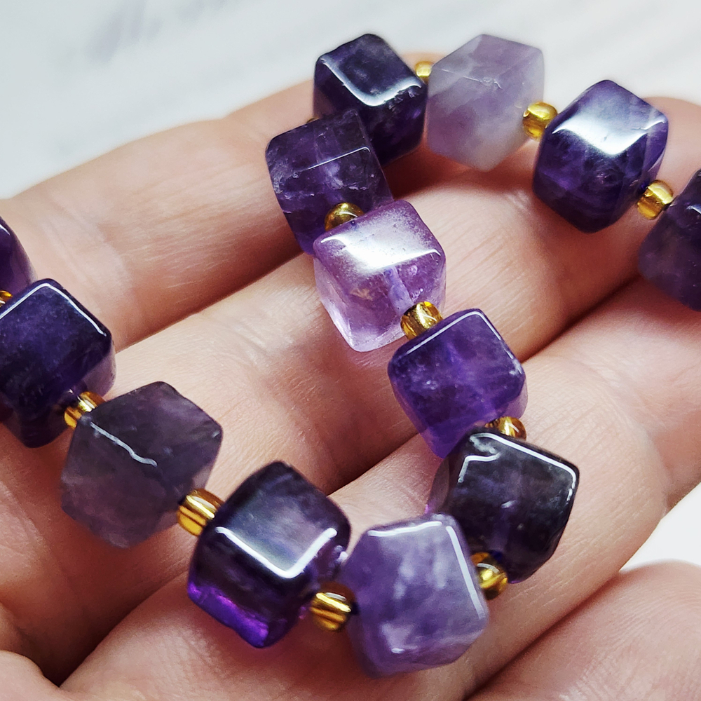 Аметист, бусина кубик 8мм, штучно