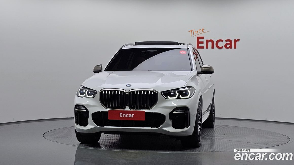 BMW X5 (G05) M50i (09.2021)