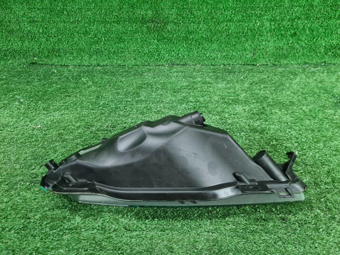 ПТФ правая Volvo XC90 2 (2014-2019) LED