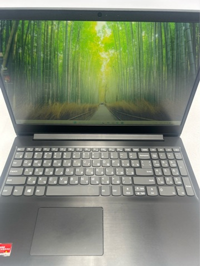 Ноутбук Lenovo Ideapad S145-15API (81UT000URK) 15.6"/AMD Ryzen 3 3200U/RAM 8GB/SSD 256GB/AMD Radeon Vega 3/1920x1080/TN/DOS/Подсветка кл-ры: нет/черный. Состояние: C1