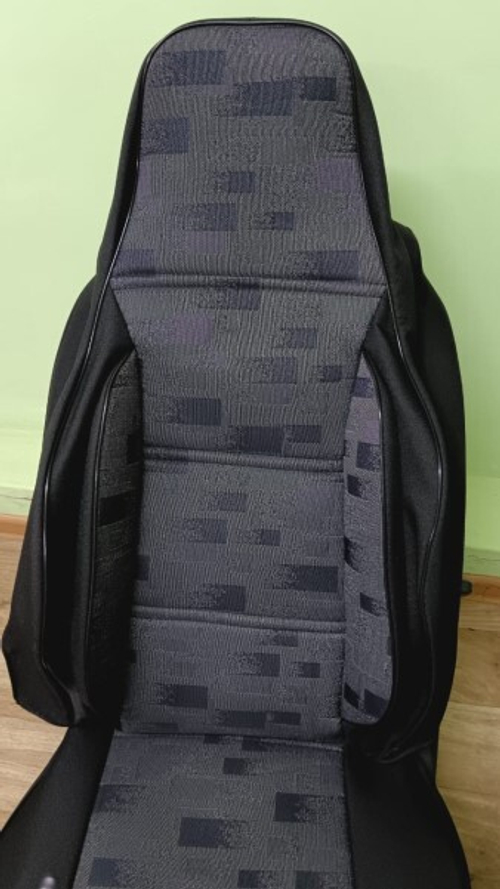 Чехлы на сиденье /2123 Шеви/ с 2014г. Жаккард/Велюр черно-серые с боковой поддержкой (ЛИДЕР)