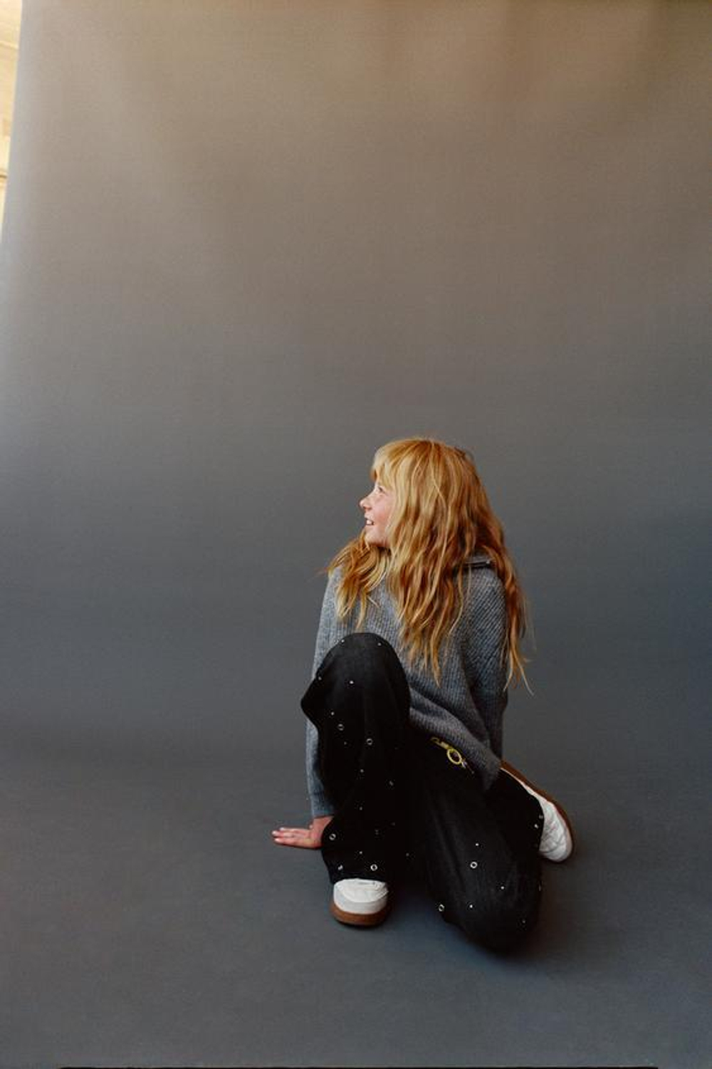 ZARA ДЖИНСЫ WIDE LEG С ЗАКЛЕПКАМИ, ЧЕРНЫЙ