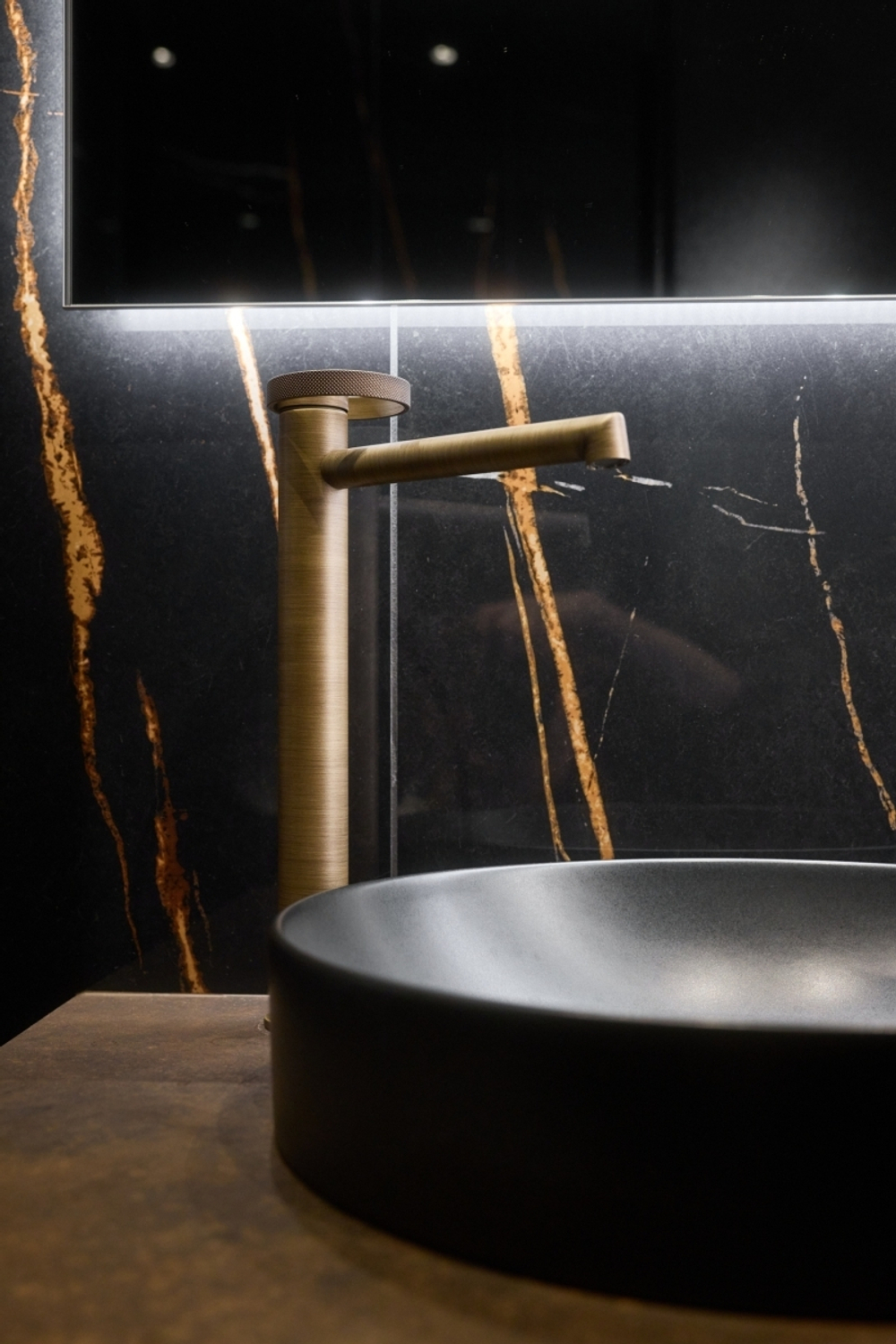 Cмеситель для раковины Gessi Anello, высокий, длинный излив, цвет Warm Bronze Brushed PVD