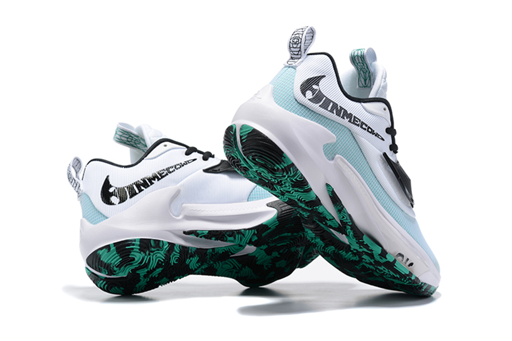 Zoom Freak 3 "White Teal"