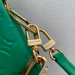 Louis Vuitton Coussin BB