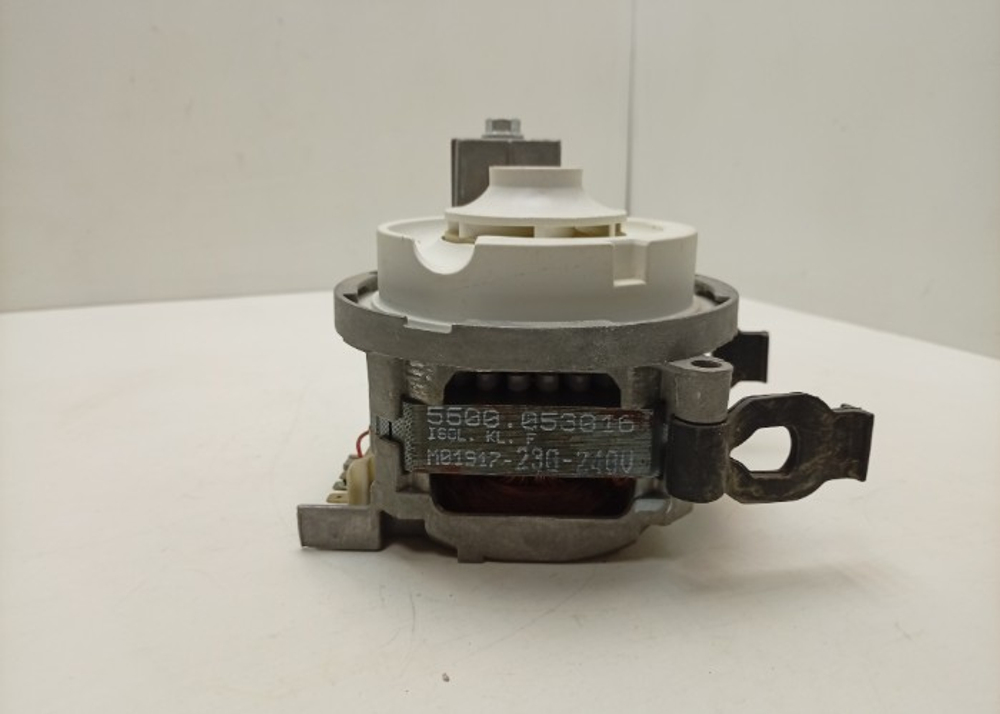 S59T45X0 ктп15 Циркуляционный насос для посудомоечной машины Bosch S59T45X0 б/у