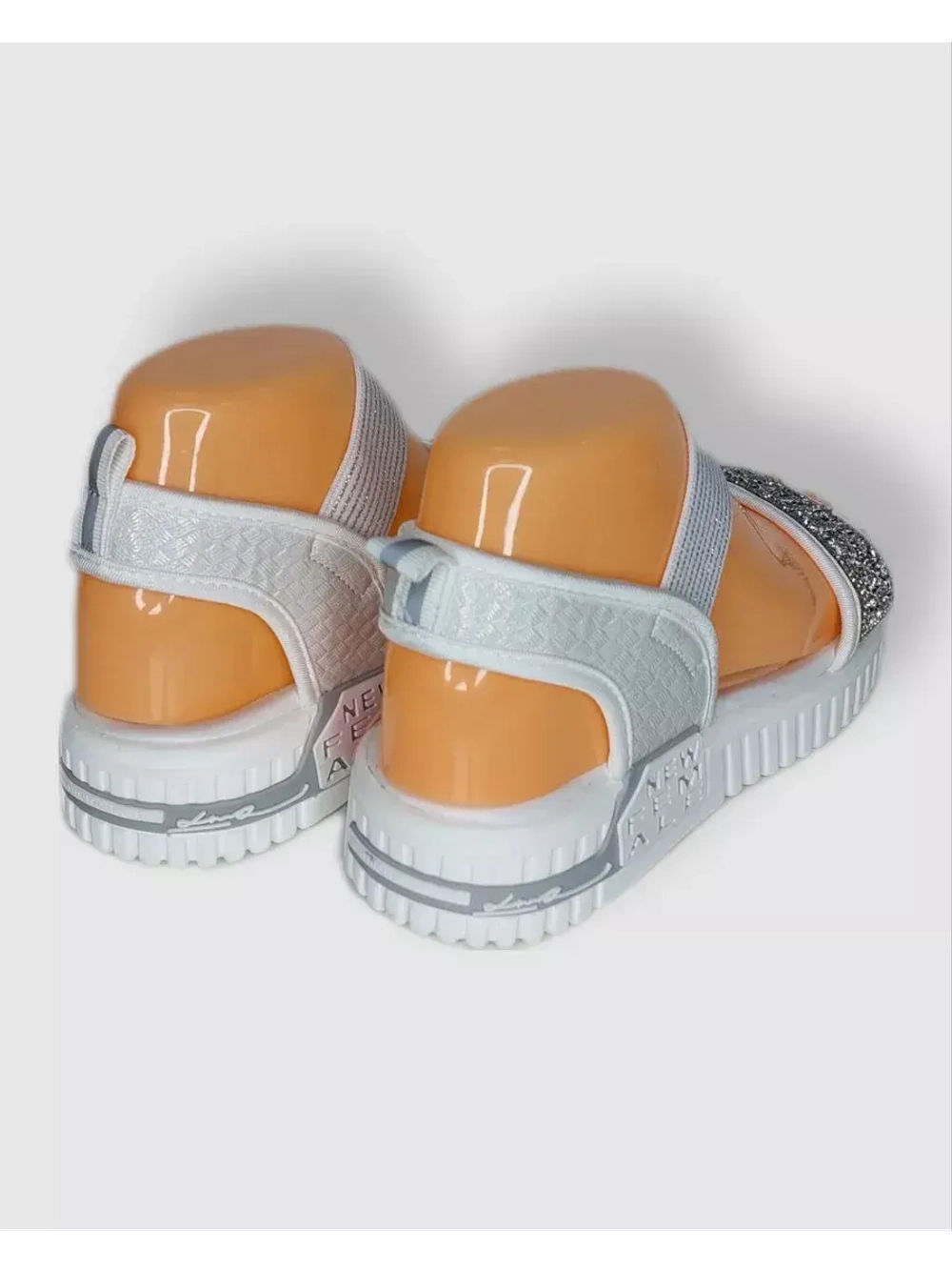 Сандалии детские лето