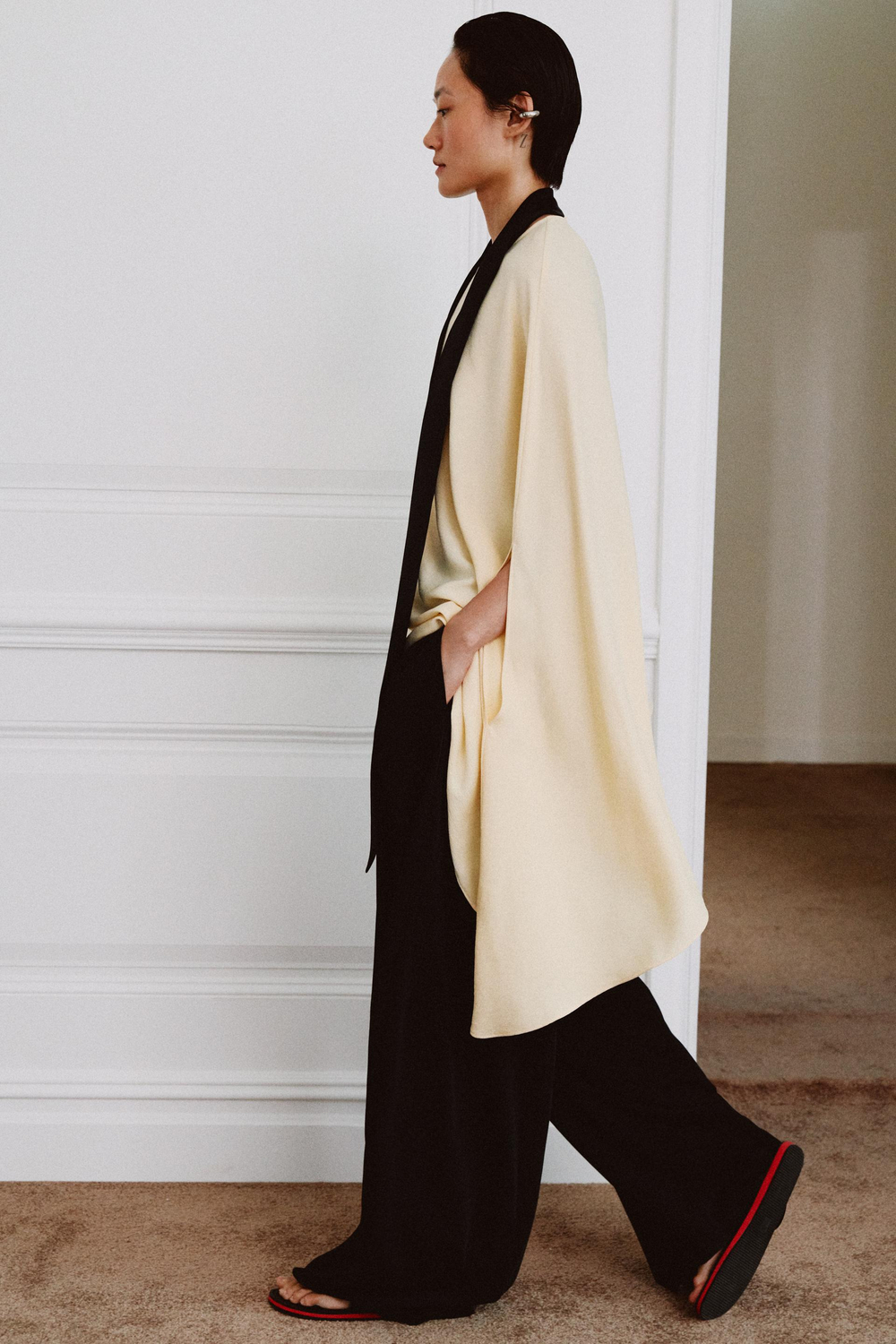 ZARA АСИММЕТРИЧНАЯ БЛУЗА С ПЛАТКОМ — ZW COLLECTION, ЖЕЛТЫЙ