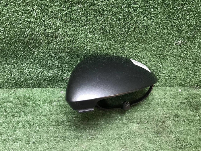 Крышка зеркала левая Porsche Cayenne 3 (17-нв)