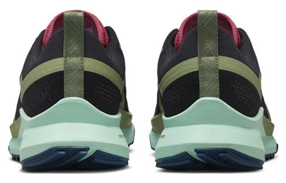 Кроссовки Nike Pegasus Trail 4