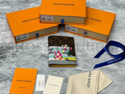Женская обложка для паспорта Louis Vuitton (внутри с желтой кожей)