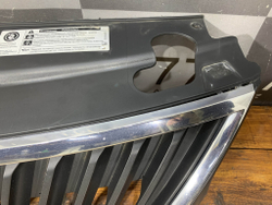 Решетка радиатора Skoda Rapid 1 12-20 Б/У Оригинал 5ja853668