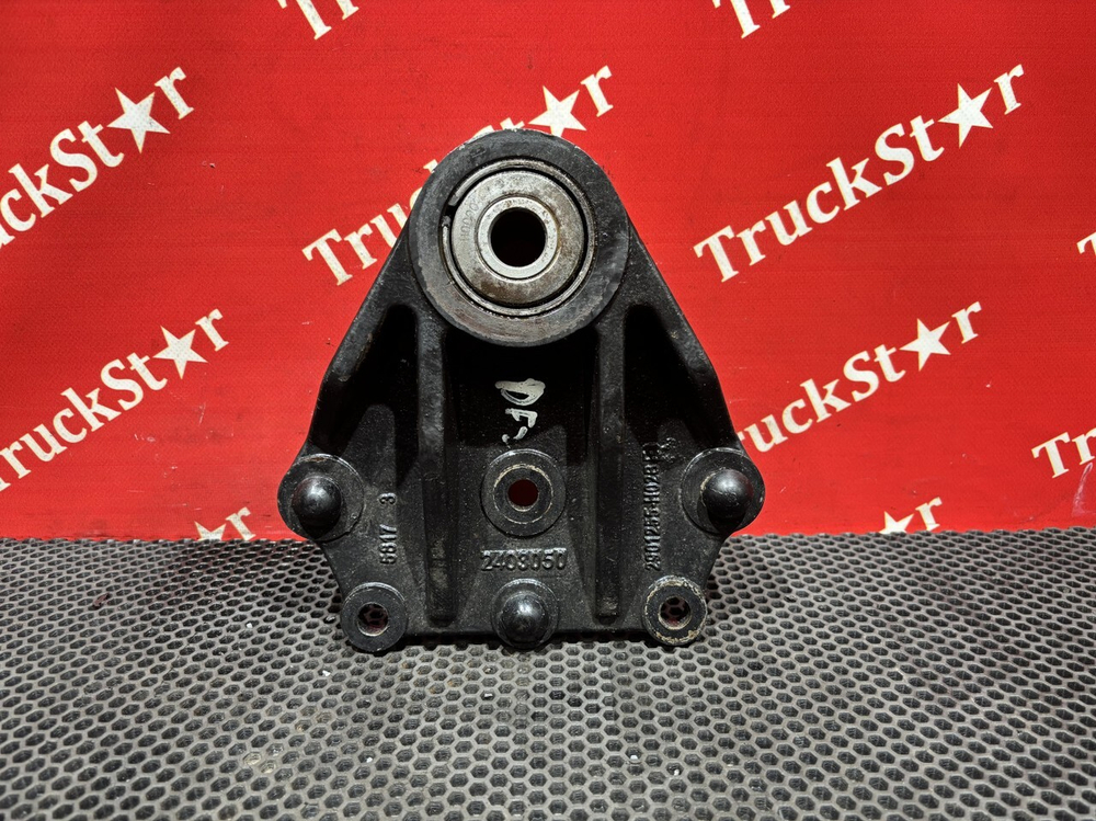 Кронштейн рессоры передней 2024г