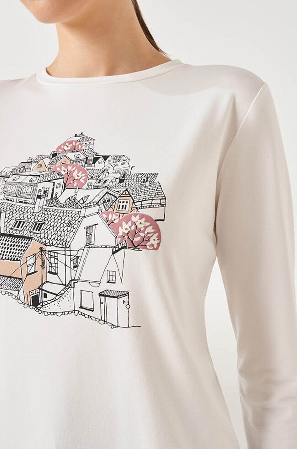 22838 Джемпер женский (молочный с дымчато-розовой печатью)