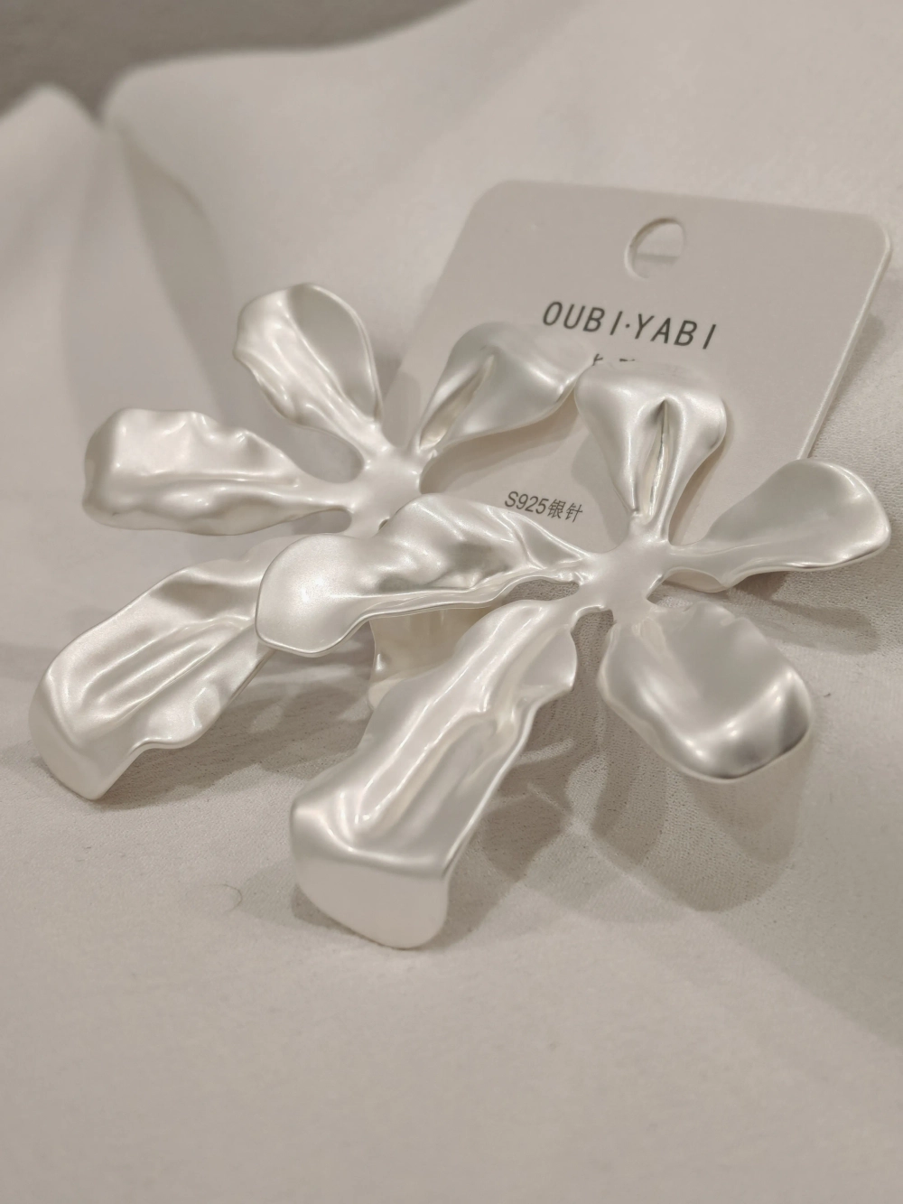 Серьги Oubi Yabi «Жемчужный цветок» Pearl