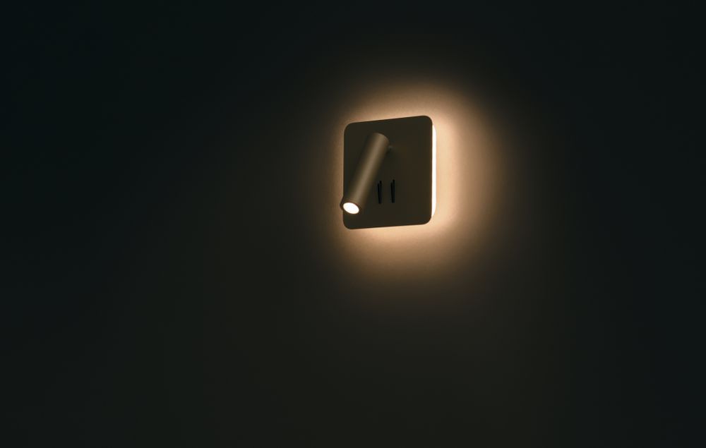 Спот светодиодный Maytoni Ios 176 C175-WL-01-6W-B