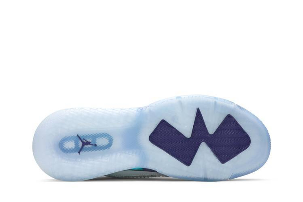 Кроссовки Jordan Mars 270