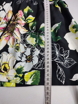 Блузка La Reine Blanche с цветами 44 размер