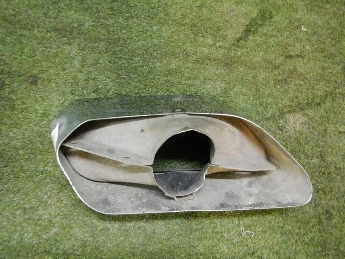 Насадка глушителя левая VW Touareg 3 (2018-н.в.)