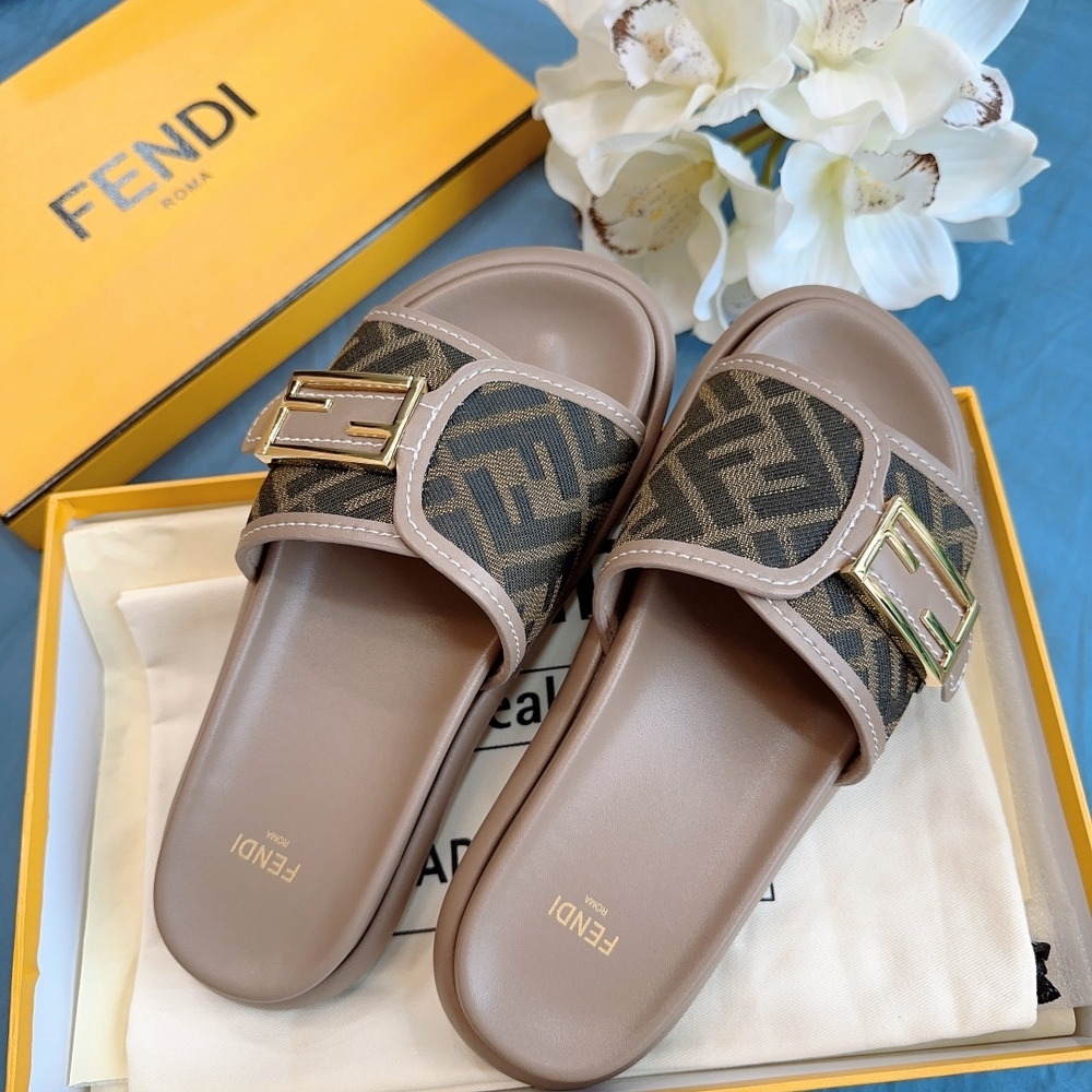 Fendi Slides
