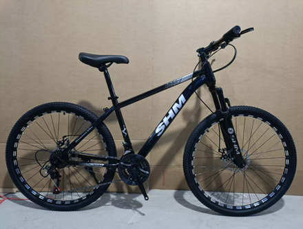 Велосипед SHM 26" 21скор (ст.рама, диск. тормоз, обод с выточкой) Черно-белый (SH26-2)