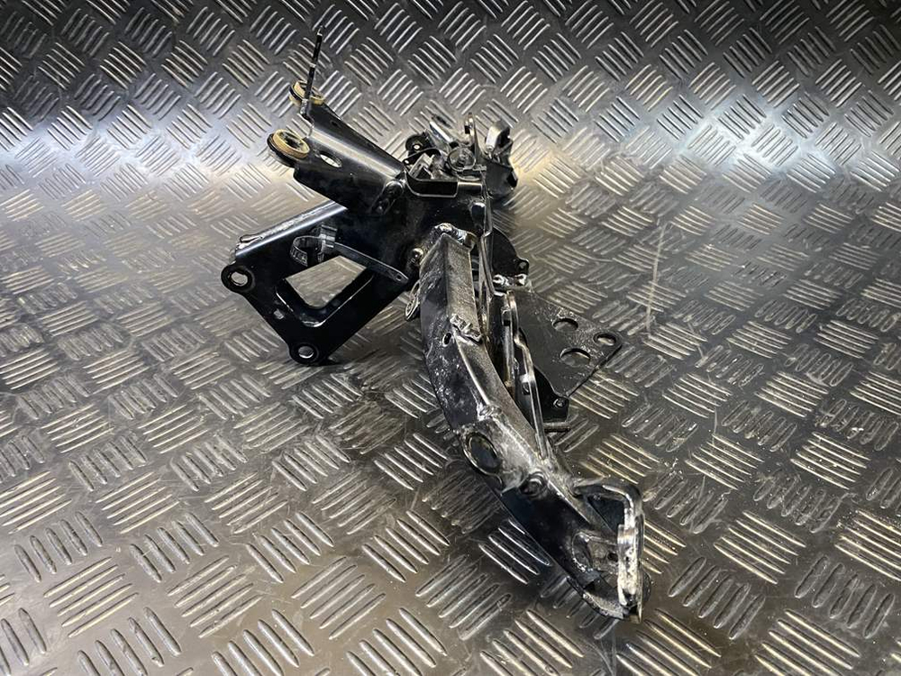 Паук Yamaha FJR1300A RP13A 2010