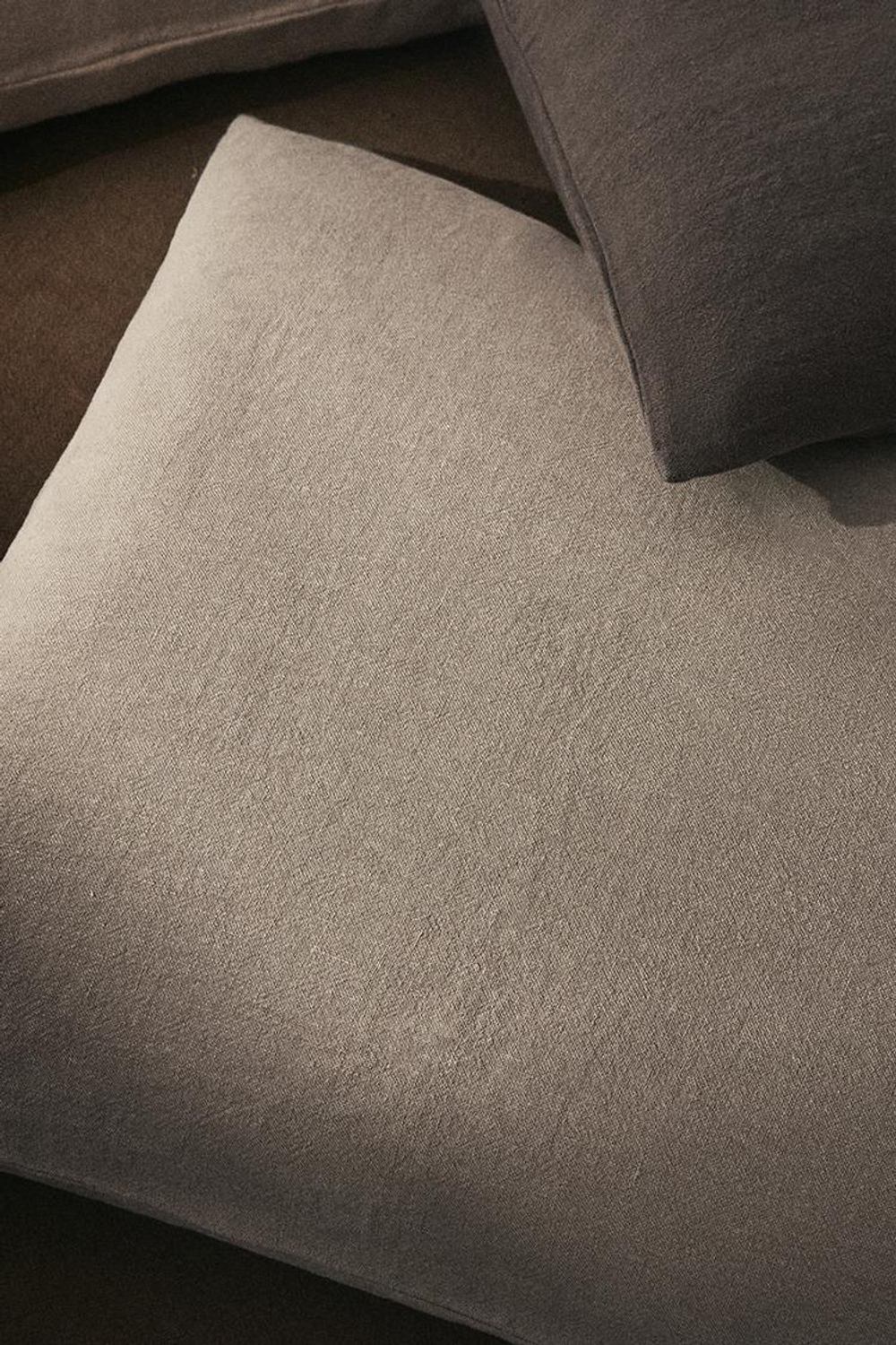 ZARA HOME ЛЬНЯНОЙ ЧЕХОЛ ДЛЯ ДЕКОРАТИВНОЙ ПОДУШКИ XXL, СЕРЫЙ