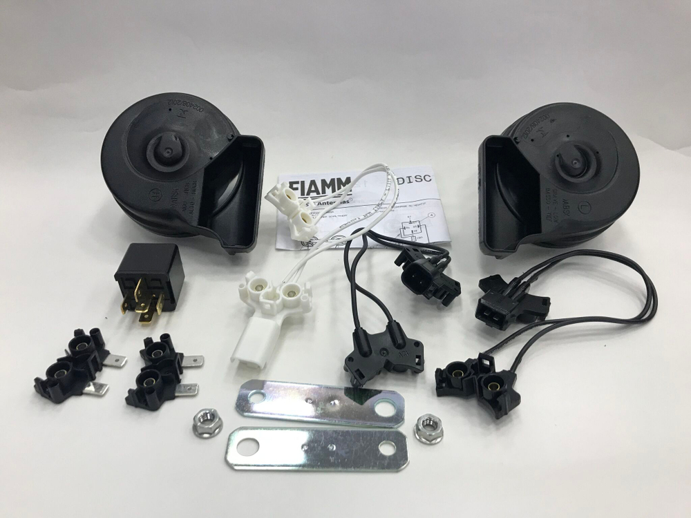 Звуковые сигналы FIAMM AM80SX-R 932731Z (к-т 2шт. с разъёмами Renault, Fiat, GM, Ford)