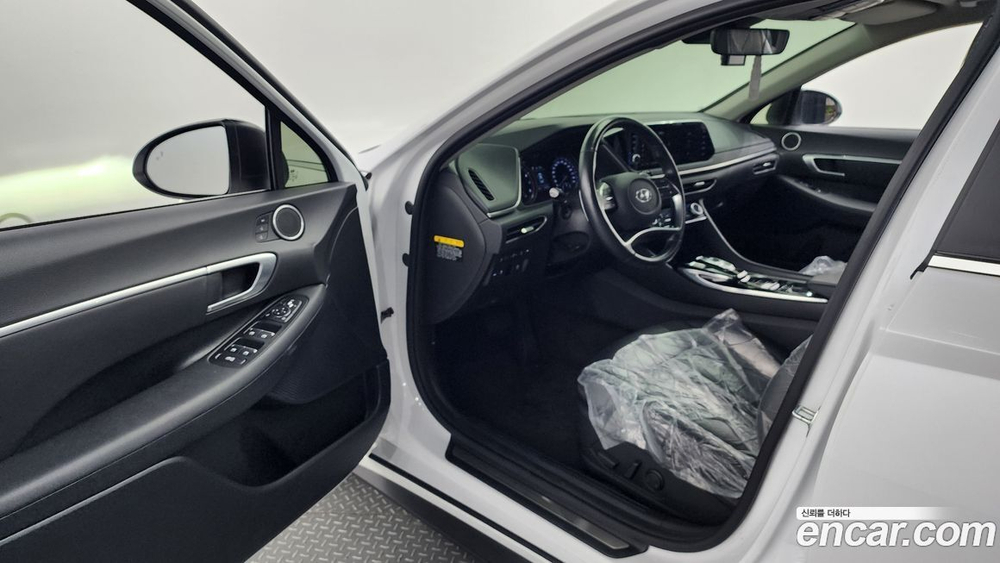 Hyundai Sonata (DN8) 2.0 (10.2019)