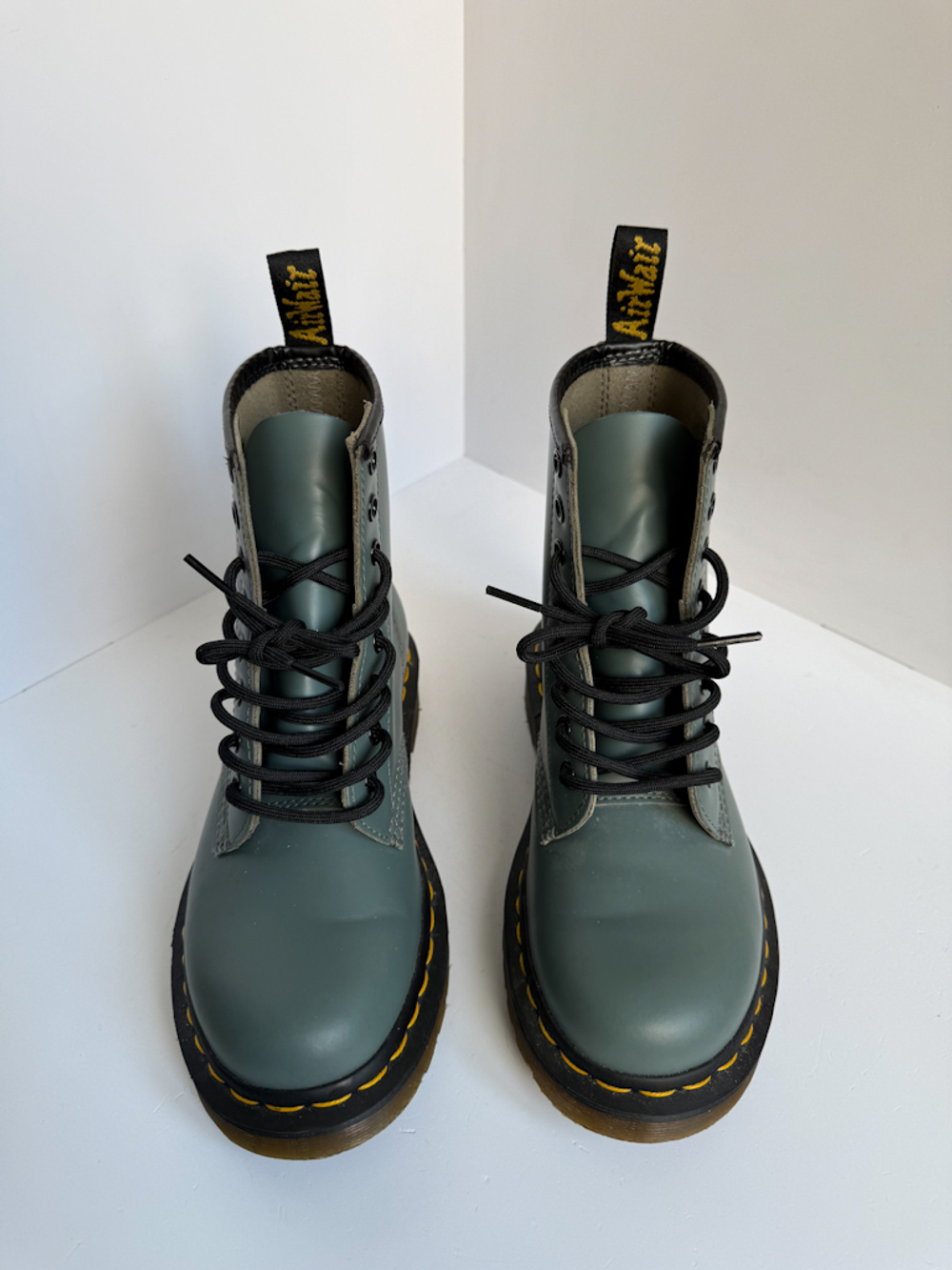 Новые кожаные ботинки Dr.Martens, 36
