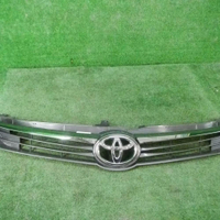 Решетка радиатора Toyota Camry xv50 (2014-2017)