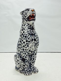 Boxer Статуэтка ростовая Снежный Барс