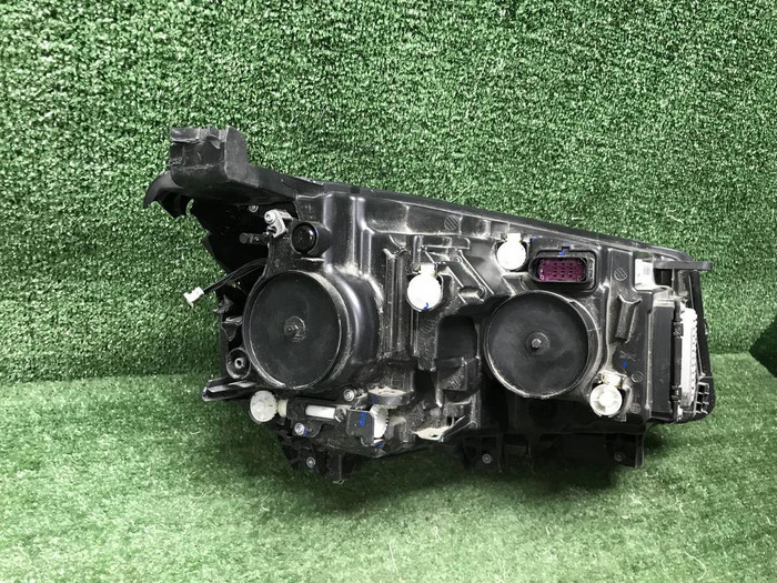 Битая Фара левая Geely Emgrand 2 (2021-н.в.) LED